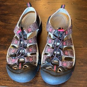 Keen Newport H2 Women’s size 9